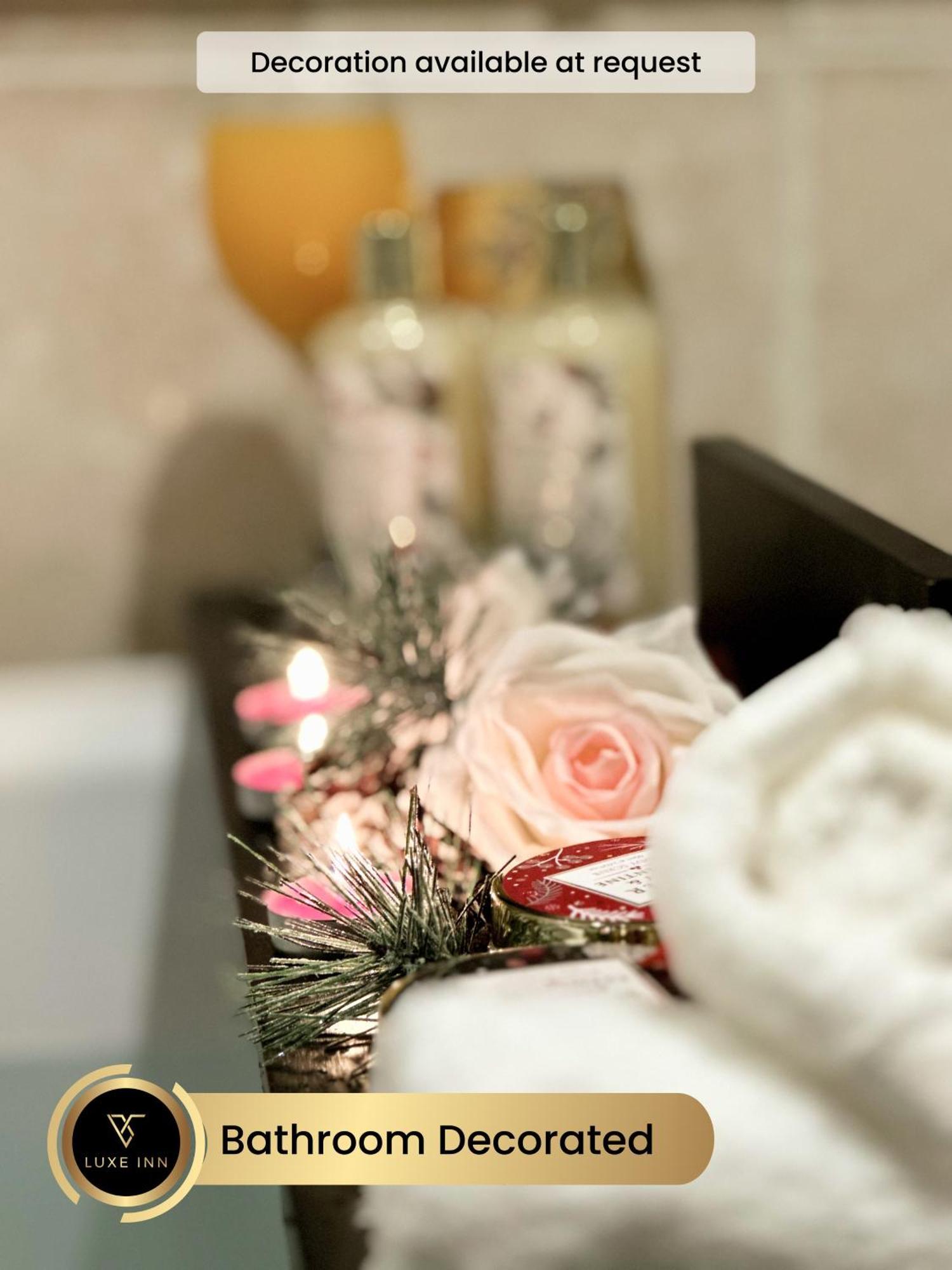 Colnbrook 4 Bedroom House, Heathrow Airport, Luxe Inn מראה חיצוני תמונה