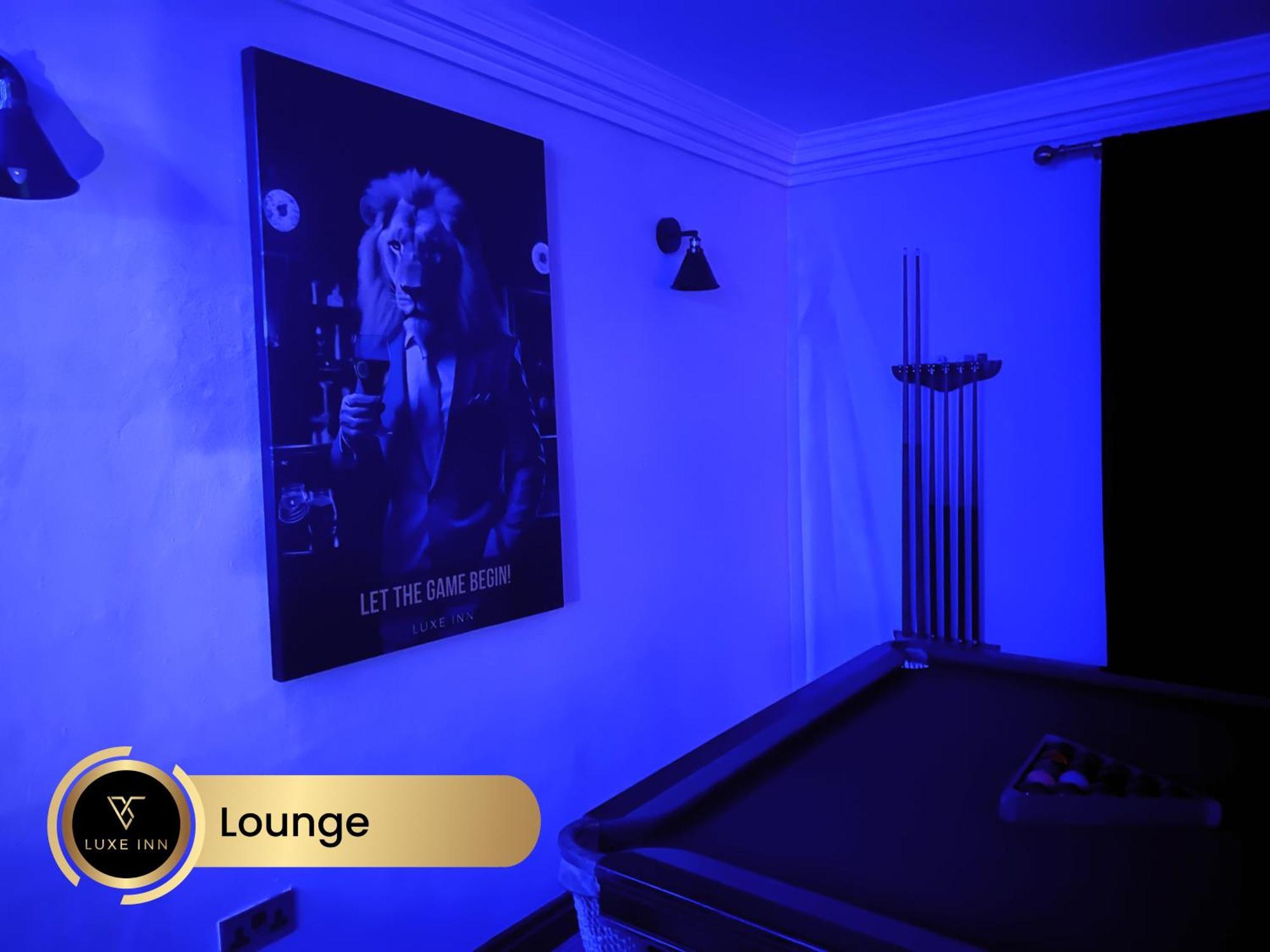 Colnbrook 4 Bedroom House, Heathrow Airport, Luxe Inn מראה חיצוני תמונה