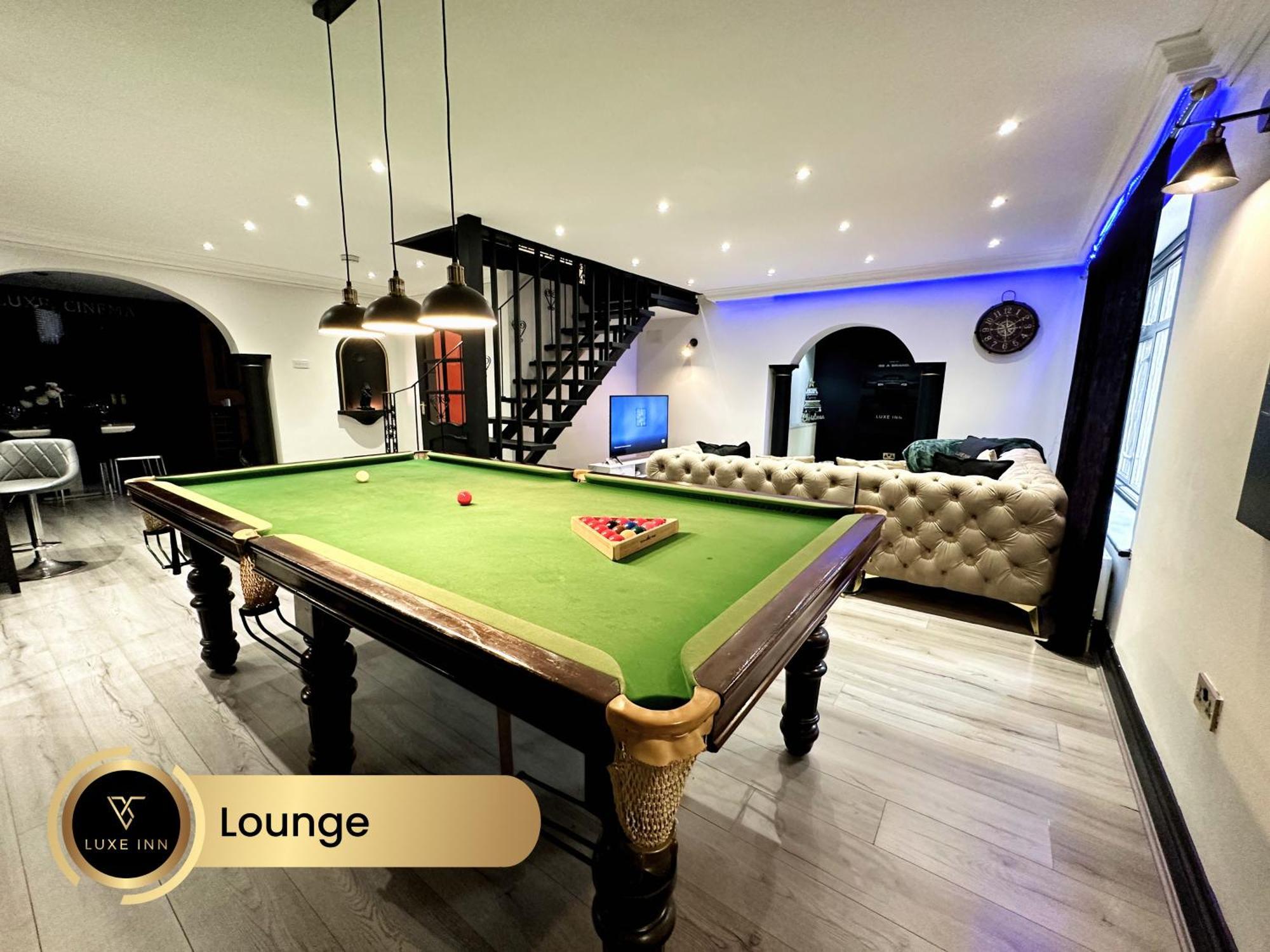 Colnbrook 4 Bedroom House, Heathrow Airport, Luxe Inn מראה חיצוני תמונה