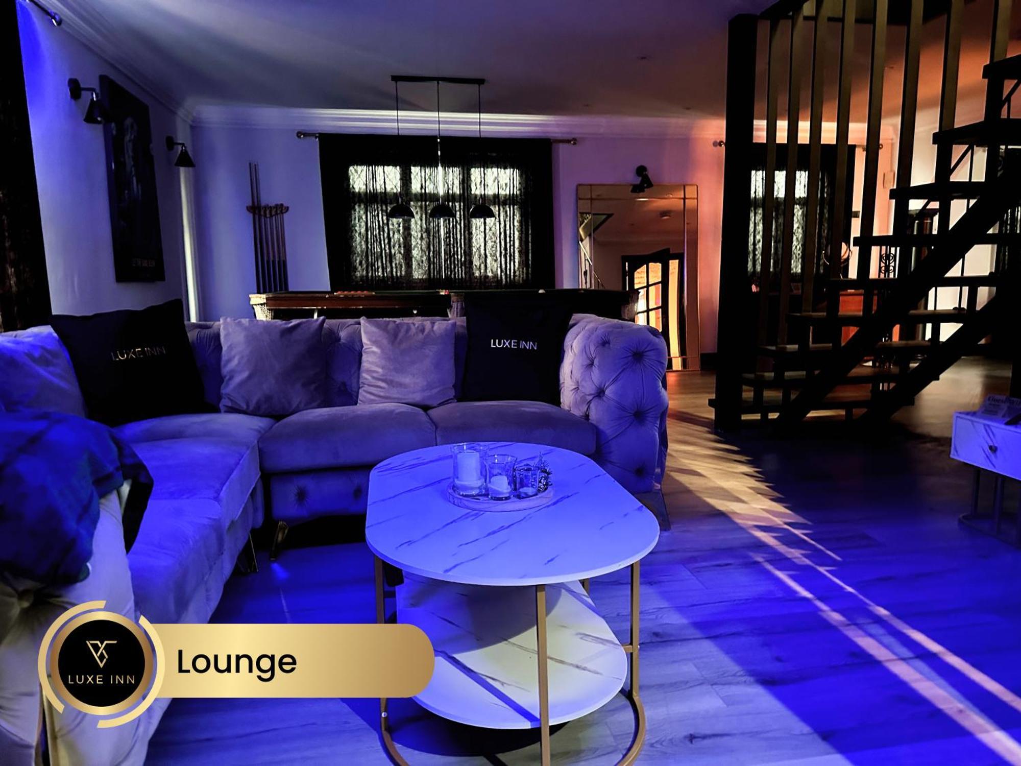 Colnbrook 4 Bedroom House, Heathrow Airport, Luxe Inn מראה חיצוני תמונה